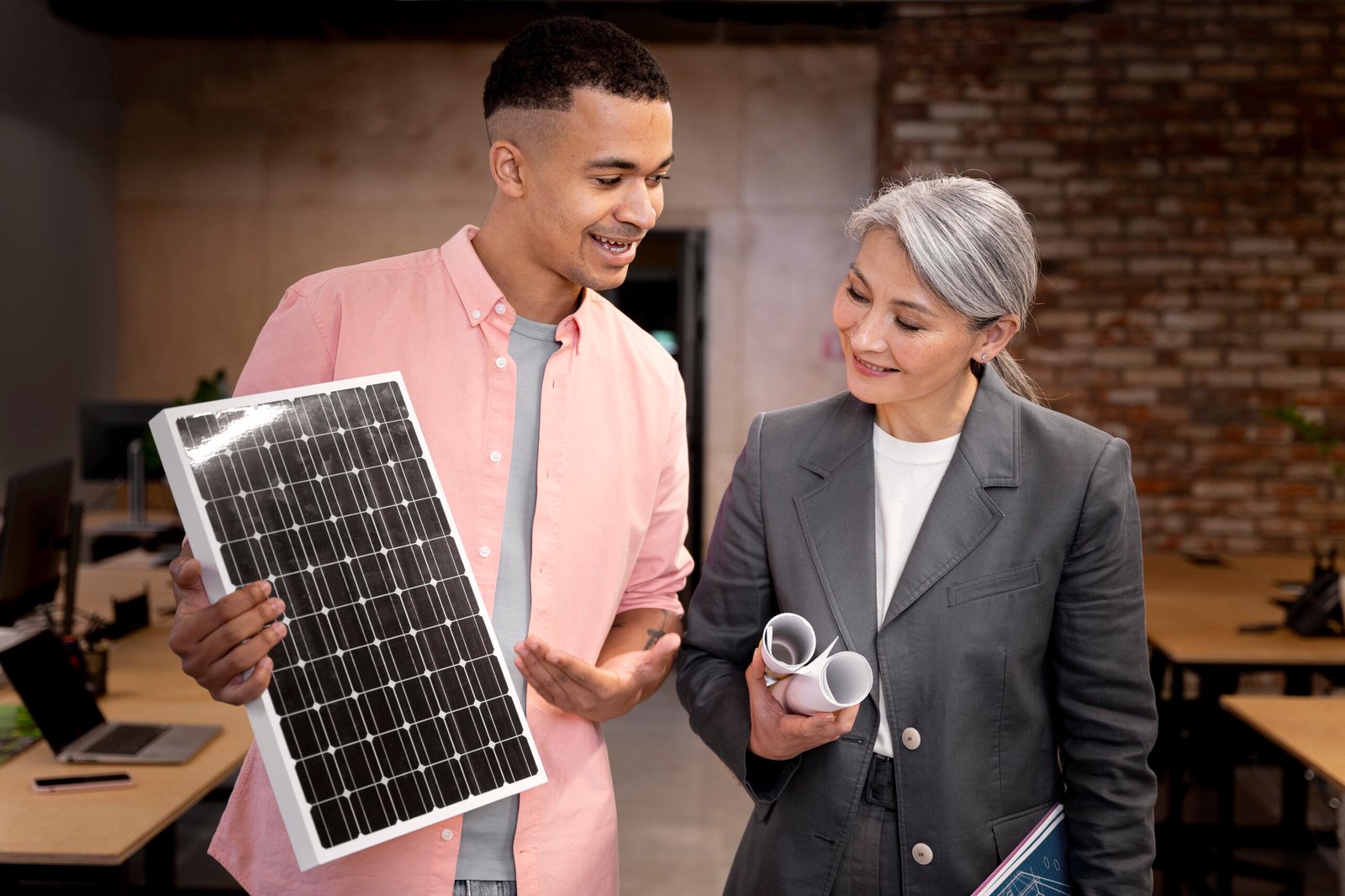 Solar Panels in 2025: The Smartest Move for Your Home or Business